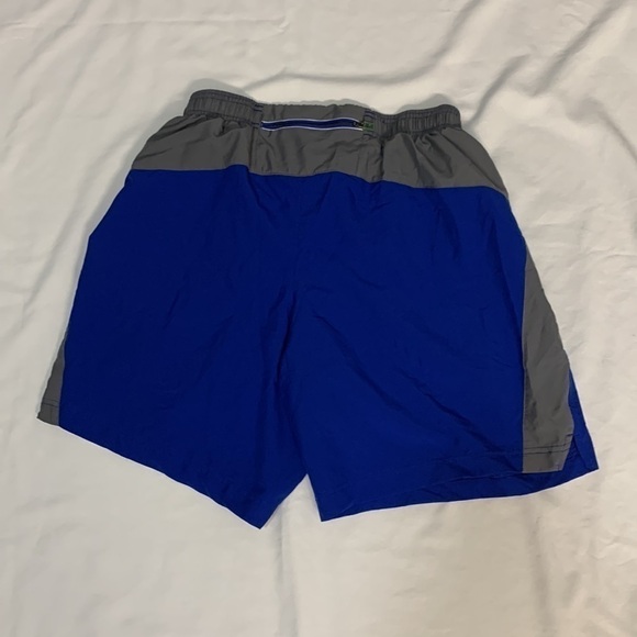 Under Armour Mens Athletic Shorts Size Small - Picture 2 of 9